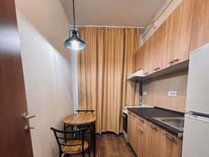 Metrou Aparatori 950 m - Garsoniera decomandat Acte Gata doar Cash — miniatura 3
