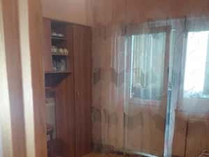 Apartament 4 camere decomandat Lipovei etaj 1 in apropiere de Restaurantul Burgund centrala proprie — miniatura 4