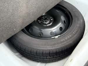 Dacia Logan 1.4 benzina  98 mi km un singur propietar — miniatura 8