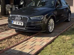 Audi e-tron plug in hybrid S line — miniatura 3