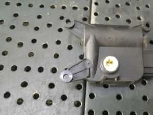 Motoras clapeta aeroterma vw passat cc 0132801362 cz1168802921 — miniatura 3