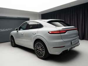 Porsche Cayenne SUV 2022, 29.400 km, Benzină — miniatura 6