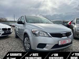 KIA SPORTAGE 1.6 CRDI MHEV DCT7 4X2 DESIGN — miniatura 6