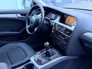 Audi A4 B8 2.0TDI/Navi/Bi-xenon/Posibilitate rate fixe/Transport gratuit/ Garantie — miniatura 8