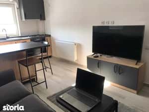 Garsoniera decomandata Aparatorii Patriei 2024 centrala AC parcare — miniatura 4