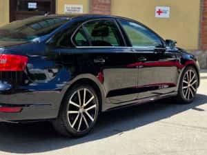 Volkswagen Jetta Highline 1.4 tsi 122 cp - 2012 — miniatura 4