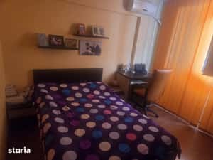 Apartament 3 camere, etaj 1/10, str. Toporasi, Sector 5, balcon, lift — miniatura 5