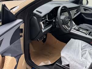 Audi Q8 S Line Automată 286 HP Diesel — miniatura 7