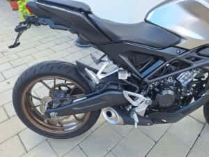 Honda cb125r abs — miniatura 6