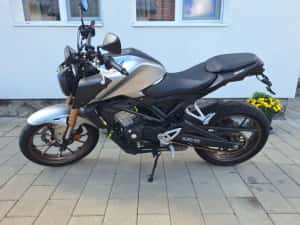 Honda cb125r abs — miniatura 9