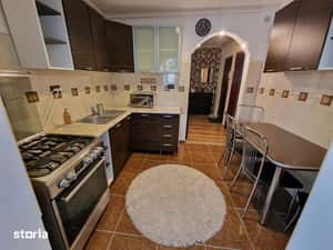 Inchiriez apartament 3 camere Timisoara — miniatura 4