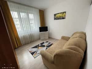 Apartament 2 camere -Zona Sud -etaj  3/4 - 40 mp-57000 euro negociabil — miniatura 2