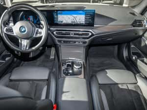 BMW 330 Plug-in hybrid - 22.400 km - 2024 — miniatura 5
