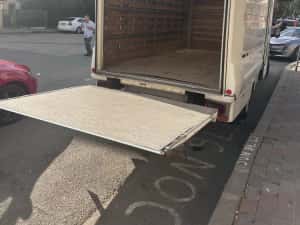 Transport marfa / debarasam mobila veche / relocare — miniatura 2