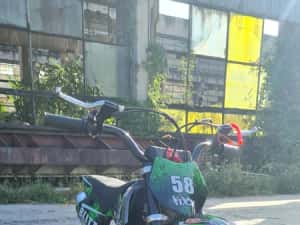 ross Enduro motocicleta pocket 49cc in 2 timpi roti pe 10 inch 60 cm — miniatura 3