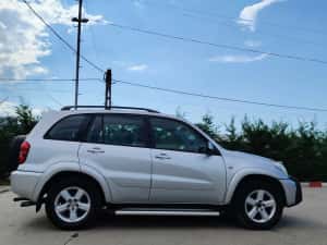 Vând Toyota RAV4 benzină  2005  cutie automată — miniatura 3