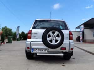 Vând Toyota RAV4 benzină  2005  cutie automată — miniatura 5