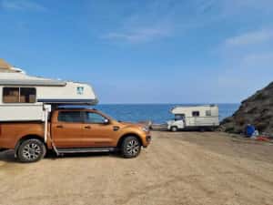 Tramp Autorulota cabina rulota camper truck overlander — miniatura 2