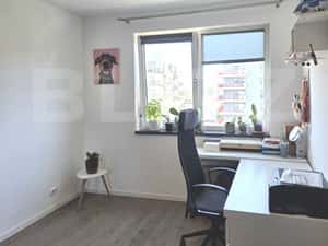 Apartament 3 camere, 60.51 mp, zona Vivo — miniatura 4