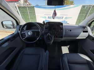 Volkswagen T5 Transporter - 8.900 EUR — miniatura 7