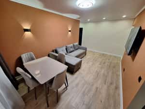 Apartament cu 3 camere de inchiriat in zona Bartolomeu — miniatura 2