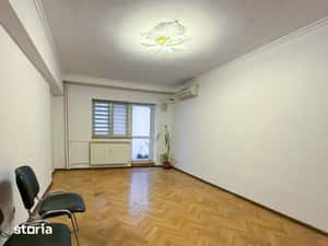 Spațiu Birouri | Bd. Unirii | 2 camere | 3 Balcoane | Decomandat — miniatura 4