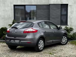 Renault Megane 1.5 dCi 95 CP Paris Business 2014 — miniatura 6