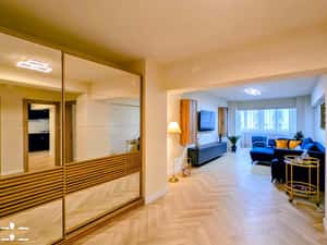 Unirii stradal,bloc monolit,mobilat/utilat,totul nou,ultralux,openview — miniatura 3