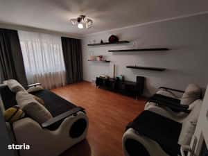 Ap 3 camere spațios-zona Liceul Pedagogic — miniatura 5