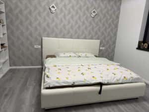 Vand casa cu 5 camere si 3 bai in Sacalaz la 6 km de Iulius Mall — miniatura 5