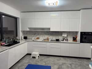 Vand casa cu 5 camere si 3 bai in Sacalaz la 6 km de Iulius Mall — miniatura 6