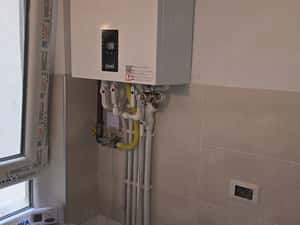 Vand apartament cu 2 camere in Deva, zona Gojdu (Motilor) et. 3, amenajat modern — miniatura 4