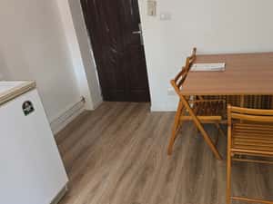 Vand apartament cu 2 camere in Deva, zona Gojdu (Motilor) et. 3, amenajat modern — miniatura 9