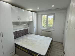 Apartament 3 camere, Zona Garii, etaj 4, RENOVAT, 8min de "A.I.Cuza"