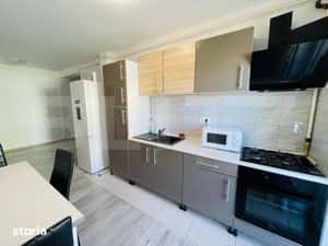 Apartament 2 camere, 54mp, decomandat, etaj intermediar, zona Eroilor — miniatura 5