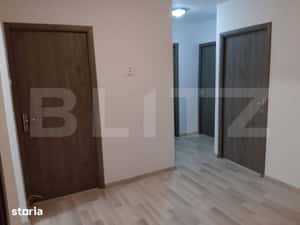 Apartament 3 camere, 84 mp, zona Central — miniatura 5