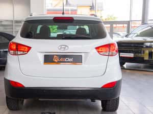 Hyundai ix35 2011, 300.828 km, 5.500 EUR — miniatura 6