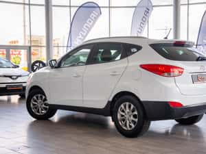 Hyundai ix35 2011, 300.828 km, 5.500 EUR — miniatura 7
