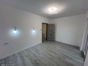 PROPRIETAR, vand apartament