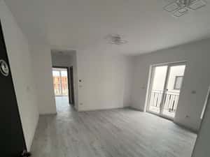 PROPRIETAR, vand apartament — miniatura 6
