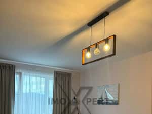 De inchiriat 2 camere, parcare sunterana, zona BMW — miniatura 1