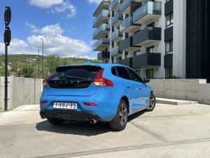 Volvo V40 2.0 Diesel R-Design 190cp — miniatura 5