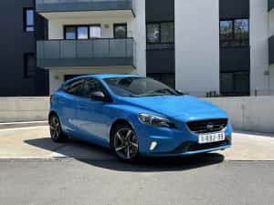Volvo V40 2.0 Diesel R-Design 190cp — miniatura 10