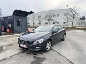 Volvo V60 , Fabr. 2015 ,Led, 166.000 km ,Carte Service + Raport Nap !! — miniatura 9