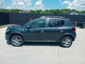 Sandero Stepway Prestige , An 2020 , 1.0 TCe - 100 CP EcoG - GPL fabrica . — miniatura 4