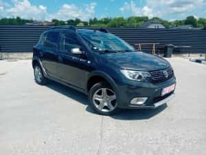Sandero Stepway Prestige , An 2020 , 1.0 TCe - 100 CP EcoG - GPL fabrica . — miniatura 9