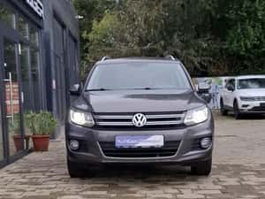 VOLKSWAGEN TIGUAN – SUV fabricat în 2012, ideal pentru familie — miniatura 2