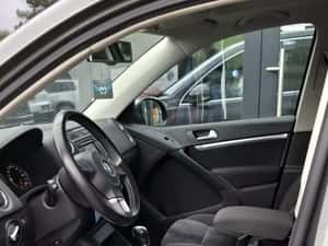 VOLKSWAGEN TIGUAN – SUV fabricat în 2012, ideal pentru familie — miniatura 5