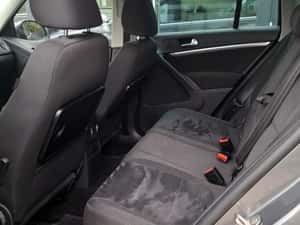 VOLKSWAGEN TIGUAN – SUV fabricat în 2012, ideal pentru familie — miniatura 6