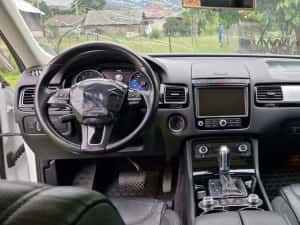 Vând volkswagen touareg 7P facelift Rline 3 litri tdi v6 webasto sirocou Panoramic jante aliaj cârlig remorcă acte la zi pe numele meu 4x4  fiscal — miniatura 9